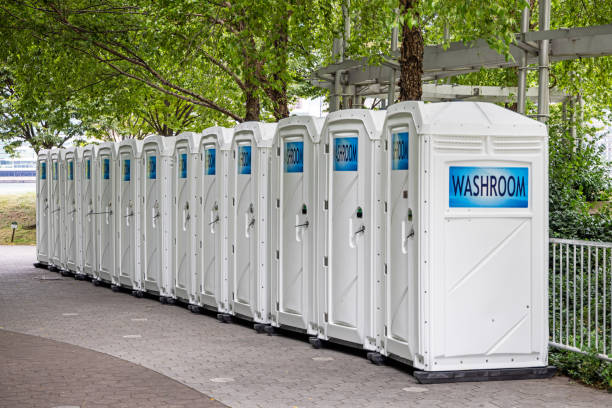 Best Porta potty rental near me  in Moraga, CA